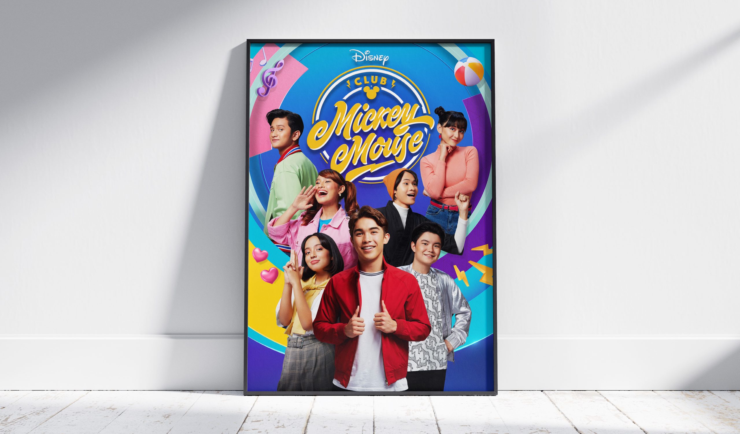 Poster_Frame_Mockup_1